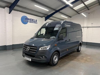 Mercedes-Benz Sprinter feature image