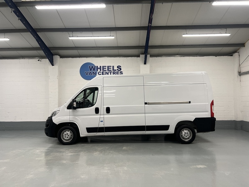 Used Vauxhall Movano 2024 for sale - 77136985: Photo 3