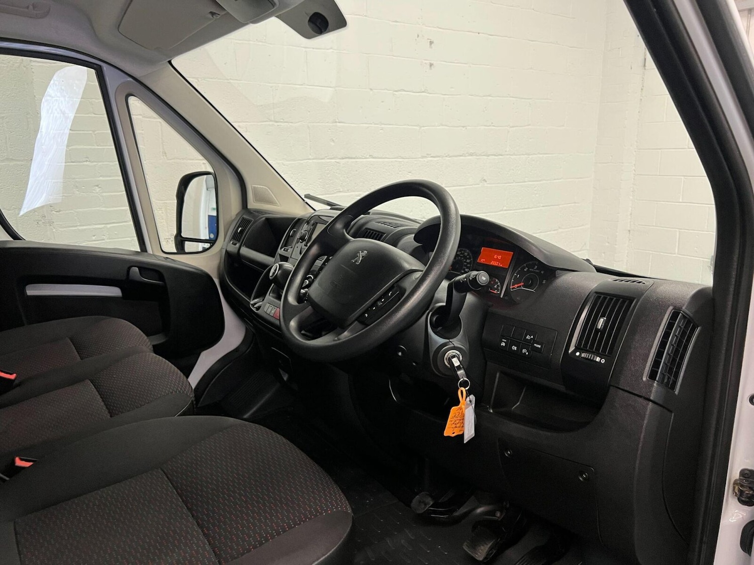 Used Peugeot Boxer 2022 for sale - 76871291: Photo 32