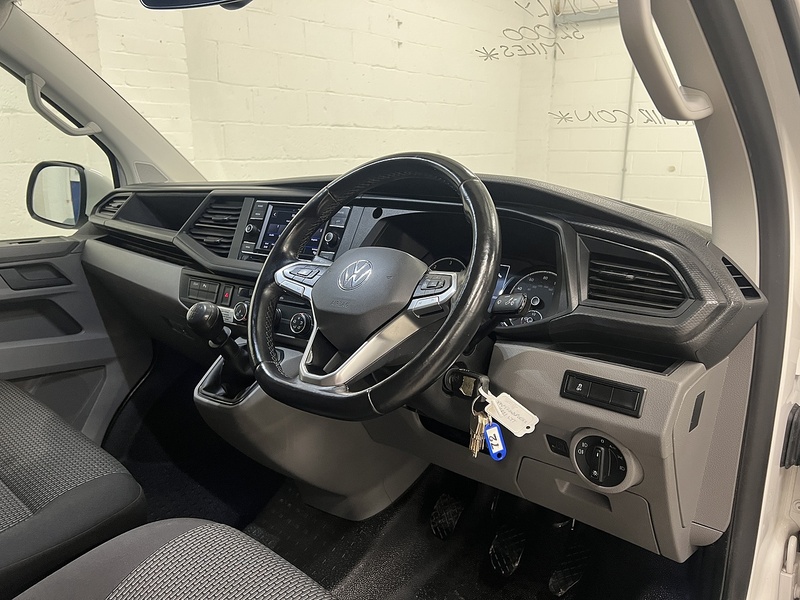 Used Volkswagen Transporter 2021 for sale - 77609555: Photo 11