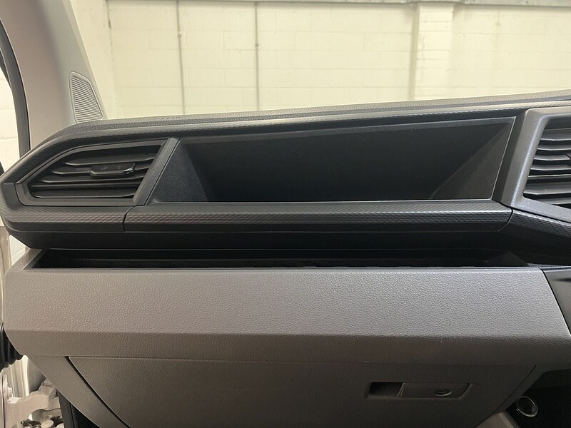 Used Volkswagen Transporter 2021 for sale - 77609555: Photo 28