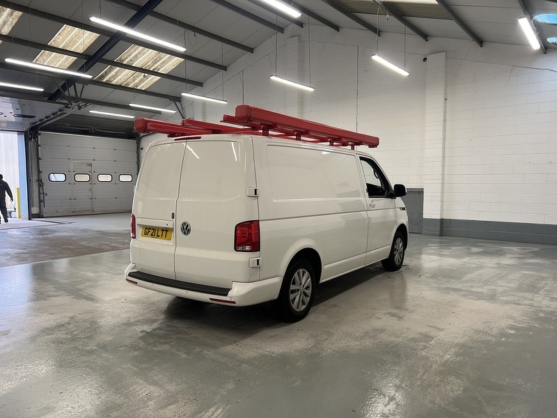Used Volkswagen Transporter 2021 for sale - 77609555: Photo 3