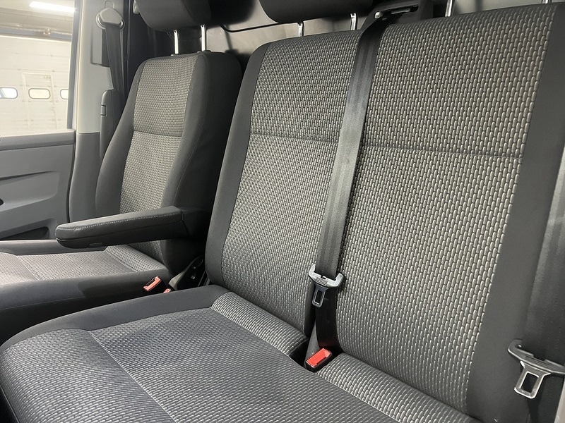 Used Volkswagen Transporter 2021 for sale - 77609555: Photo 31