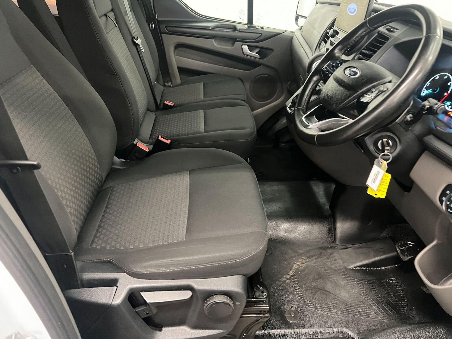 Used Ford Transit Custom 2023 for sale - 76302436: Photo 10