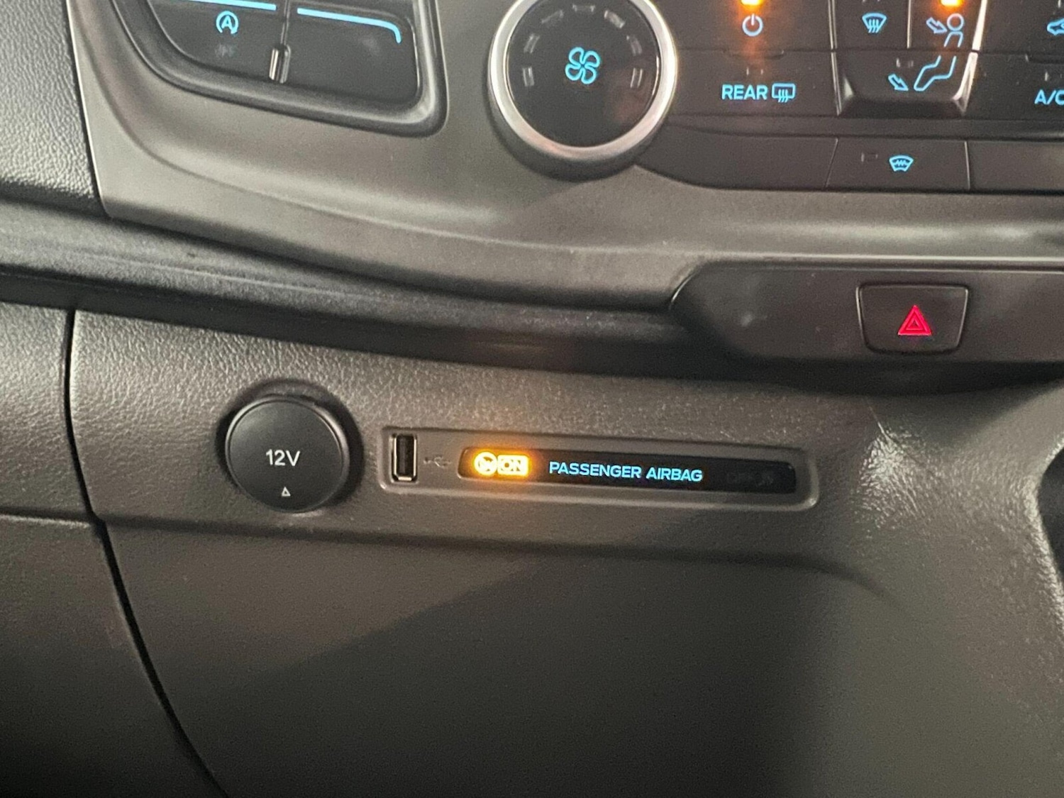 Used Ford Transit Custom 2023 for sale - 76302436: Photo 17