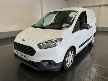Ford Transit Courier feature image