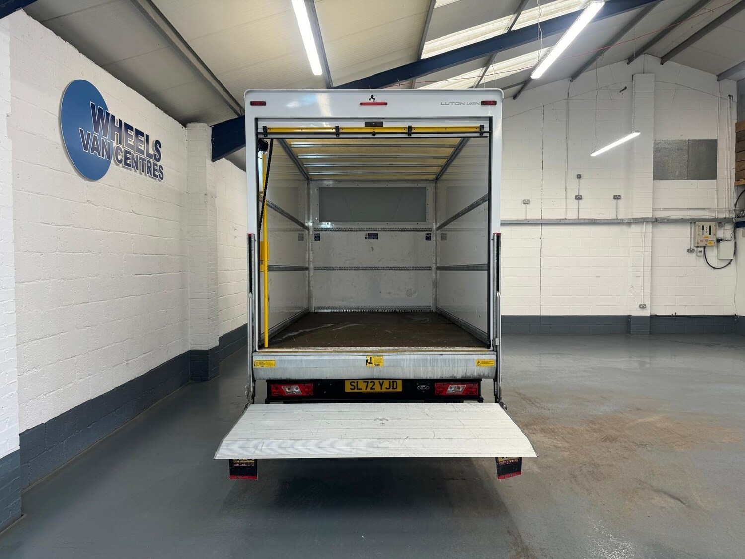 Vehicle 29