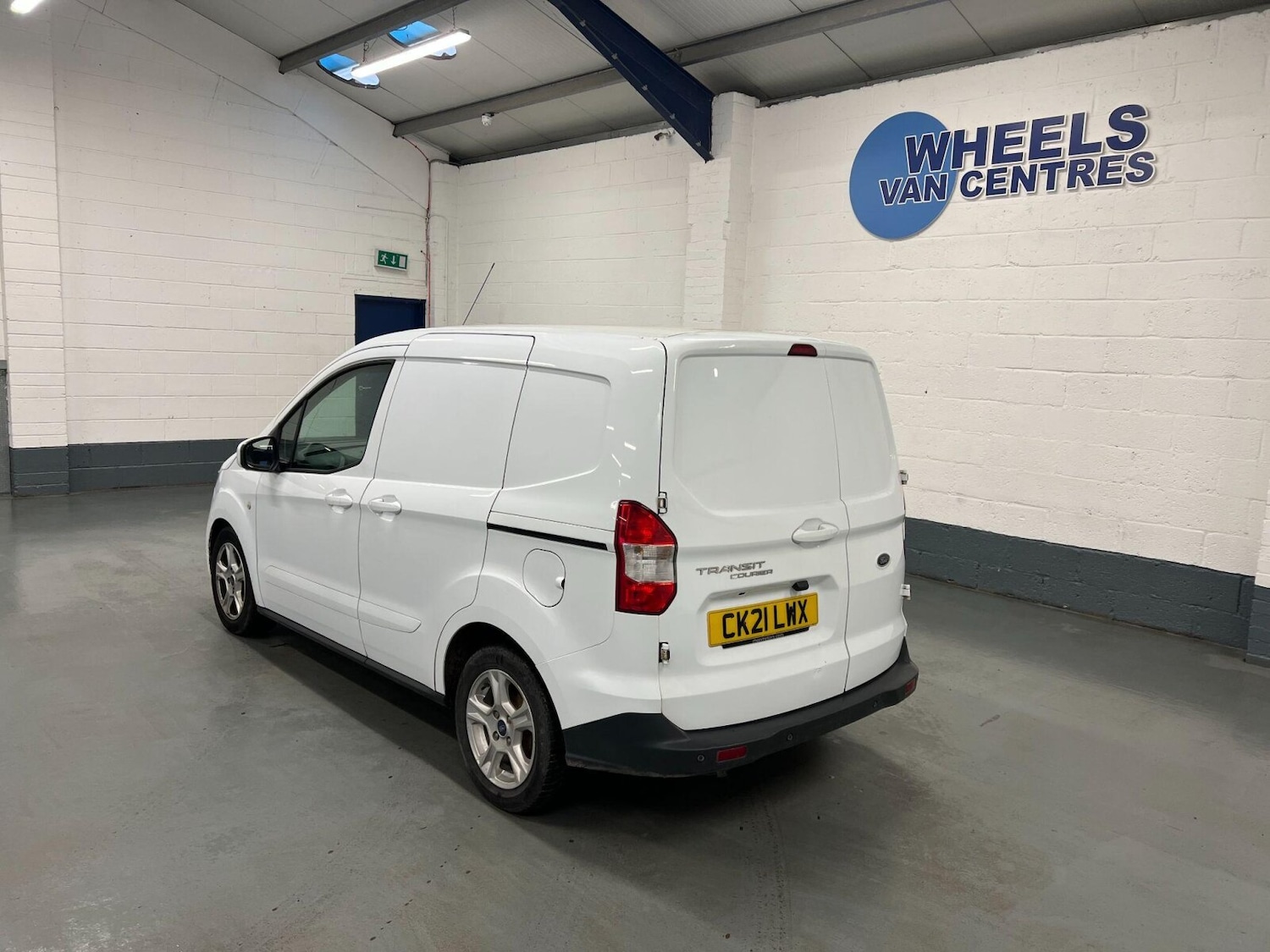 Used Ford Transit Courier 2021 for sale - 76589802: Photo 2