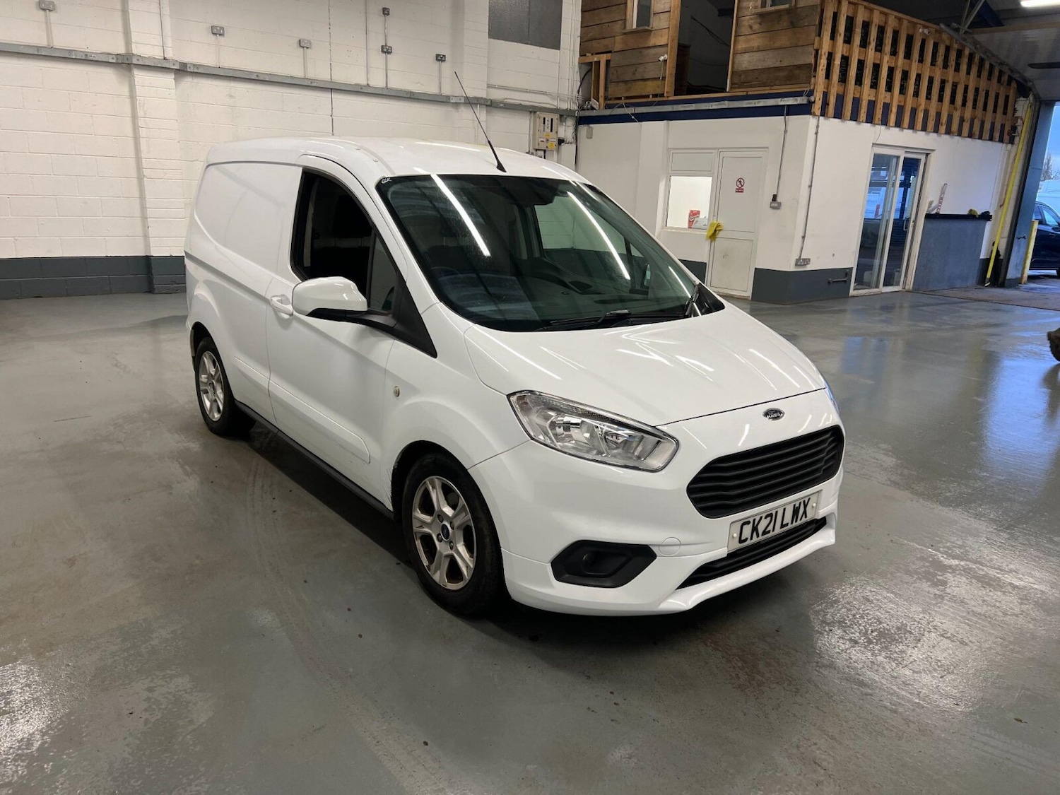Used Ford Transit Courier 2021 for sale - 76589802: Photo 4