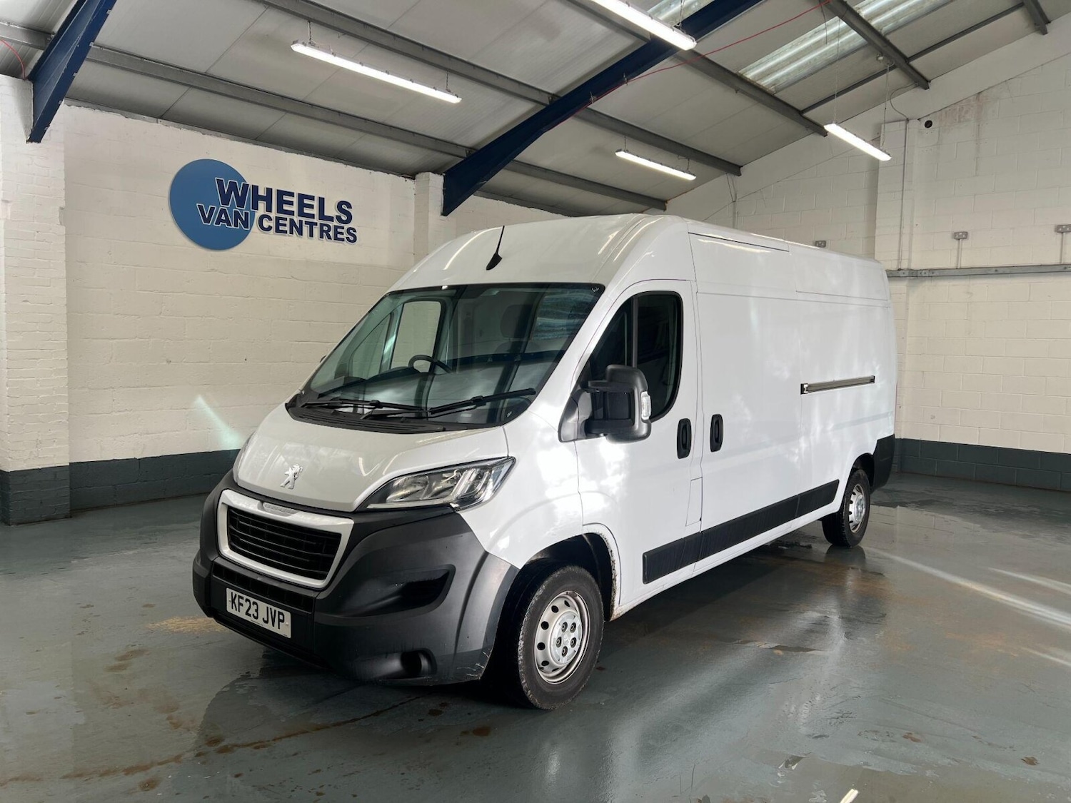 Used Peugeot Boxer 2023 for sale - 76757952: Photo 1