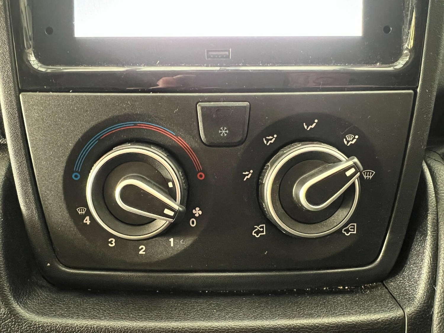 Used Peugeot Boxer 2023 for sale - 76757952: Photo 9