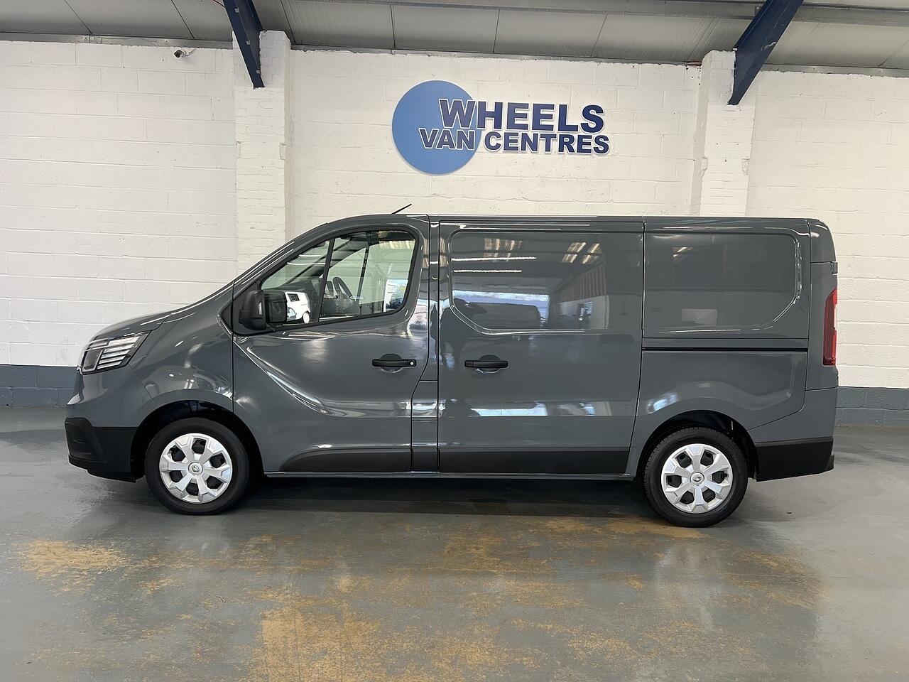 Used Renault Trafic 2022 for sale - 76875044: Photo 2