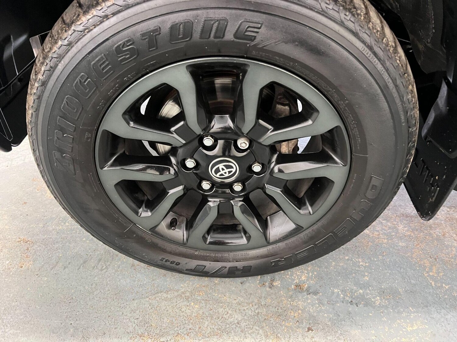 Used Toyota Hilux 2023 for sale - 76355135: Photo 16