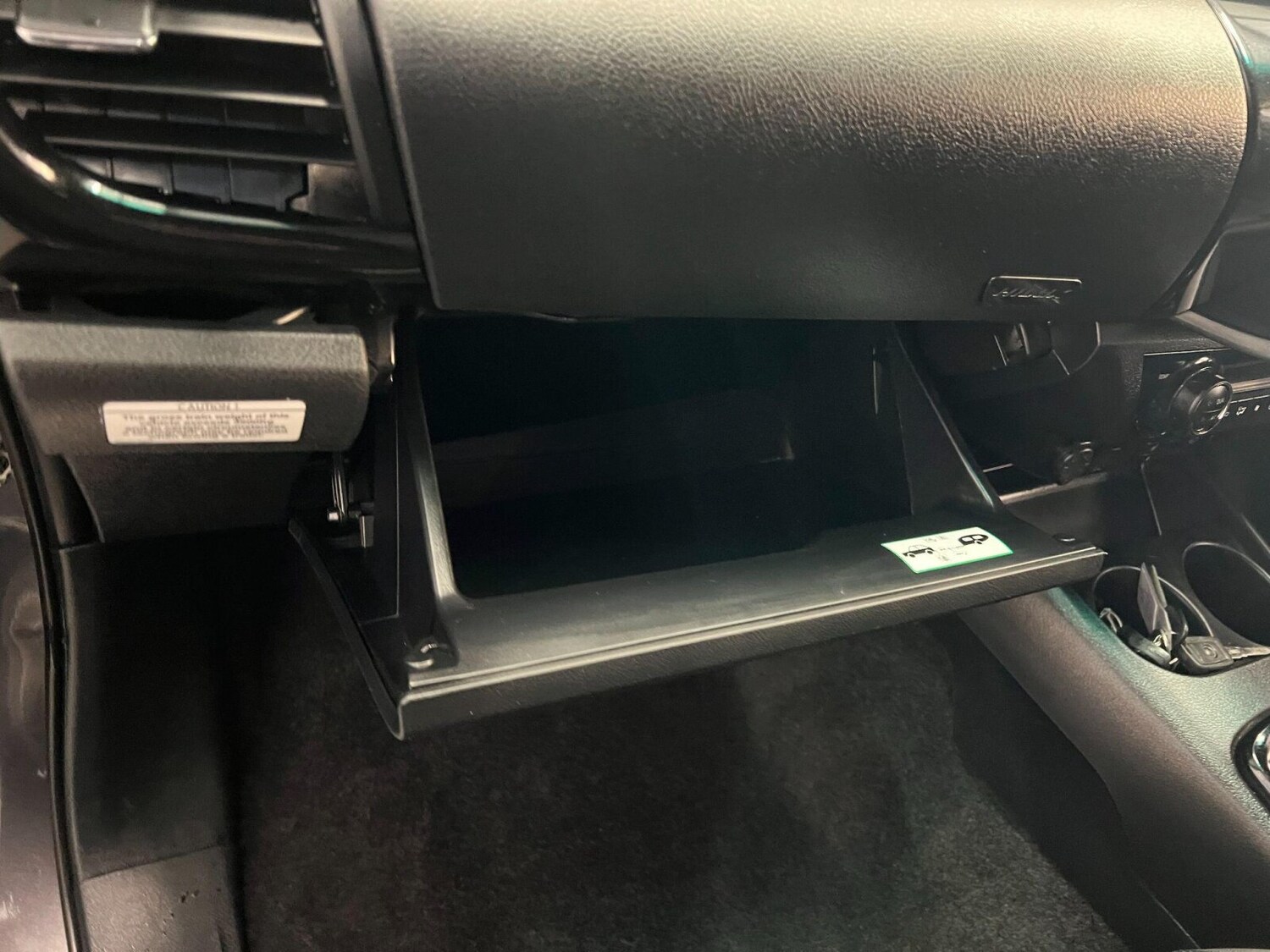 Used Toyota Hilux 2023 for sale - 76355135: Photo 35