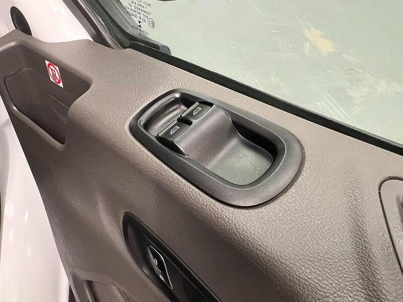 Used Ford Transit 2024 for sale - 76903902: Photo 37