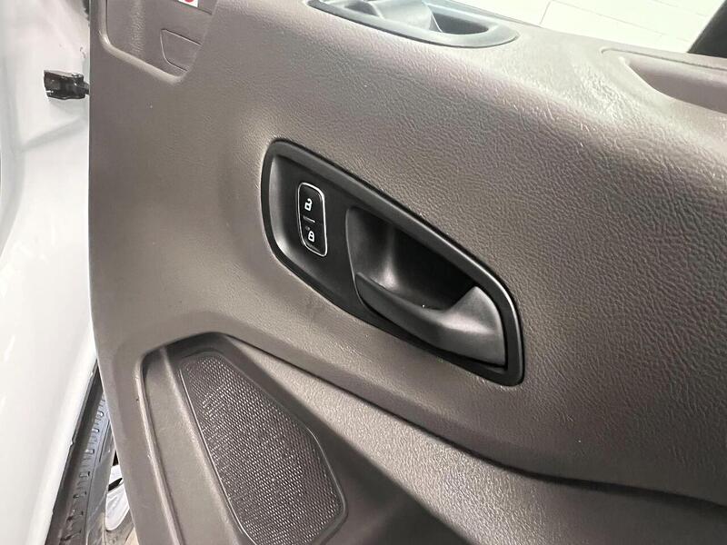 Used Ford Transit 2024 for sale - 76903902: Photo 38