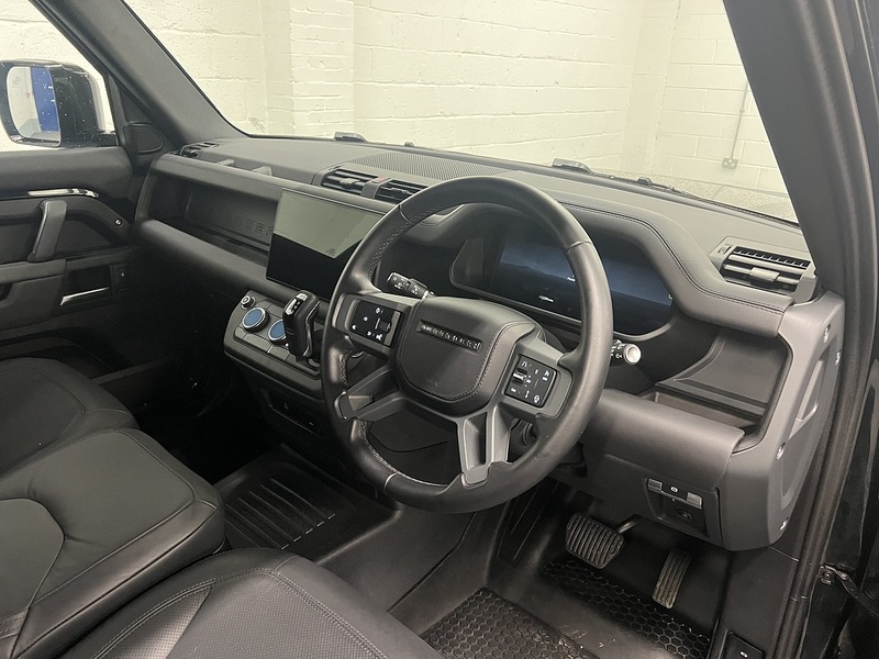 Used Land Rover Defender 90 for sale - 78069508: Photo 11