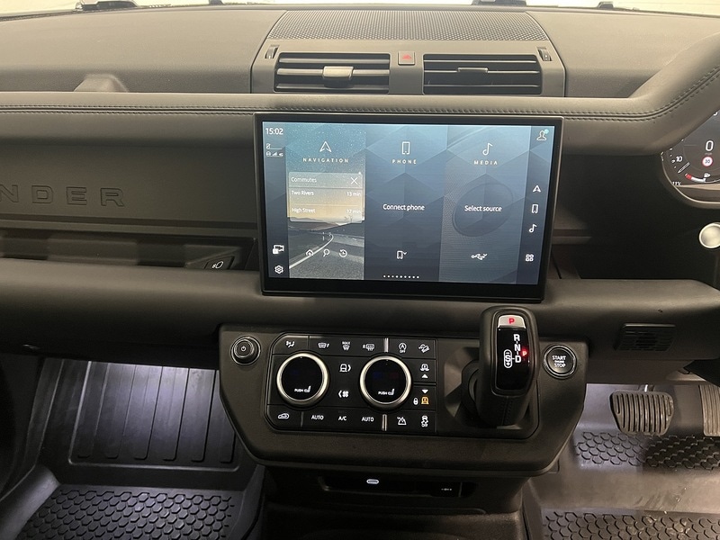 Used Land Rover Defender 90 for sale - 78069508: Photo 18