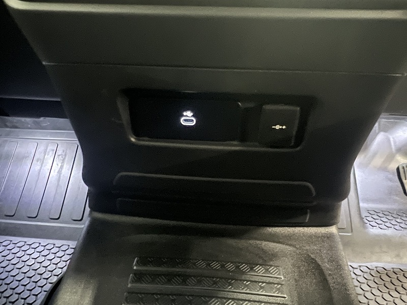 Used Land Rover Defender 90 for sale - 78069508: Photo 27