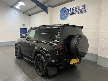 Used Land Rover Defender 90 2025 for sale - 78069508: Photo