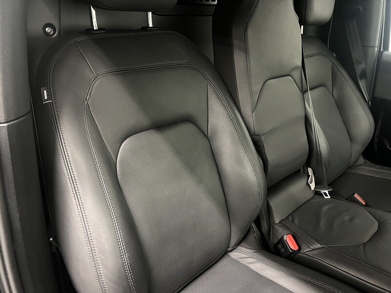 Used Land Rover Defender 90 for sale - 78069508: Photo 9