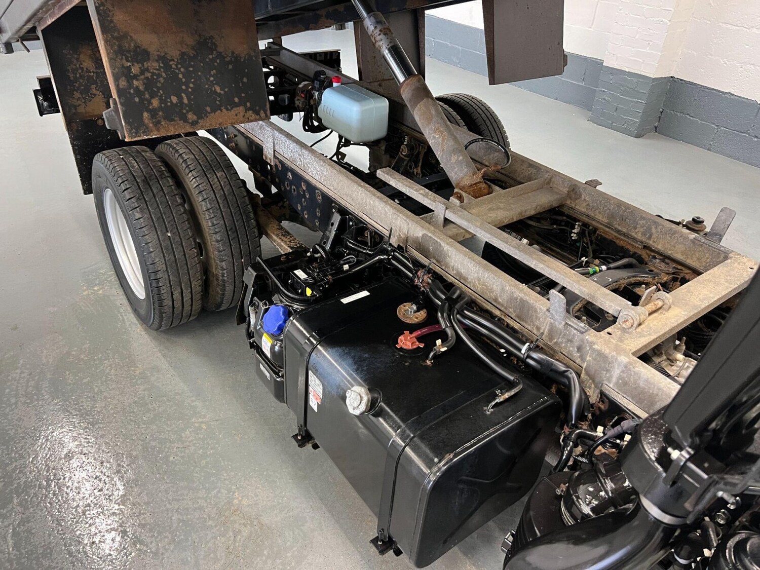 Vehicle 29