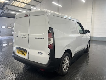 Used Ford Transit Courier 2024 for sale - 78122380: Photo