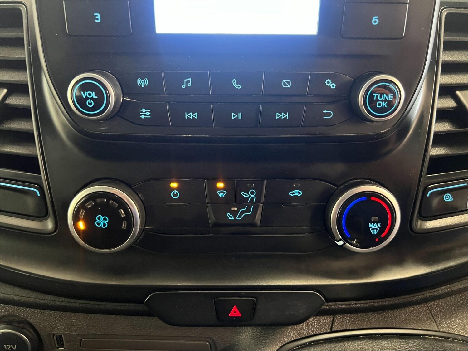 Used Ford Transit 2021 for sale - 76372867: Photo 36