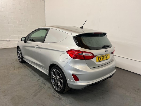 Used Ford Fiesta Van 2022 for sale - 75406665: Photo 5