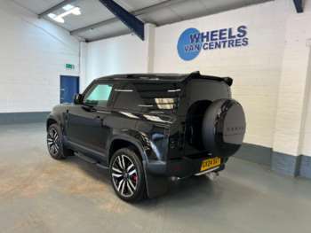 Used Land Rover Defender 90 2024 for sale - 75404142: Photo