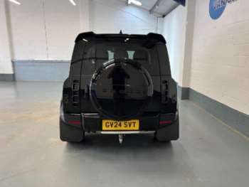 Used Land Rover Defender 90 2024 for sale - 75404142: Photo