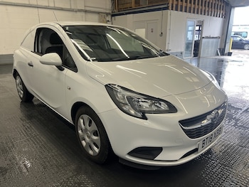 Used Vauxhall Corsa Van 2018 for sale - 78201213: Photo