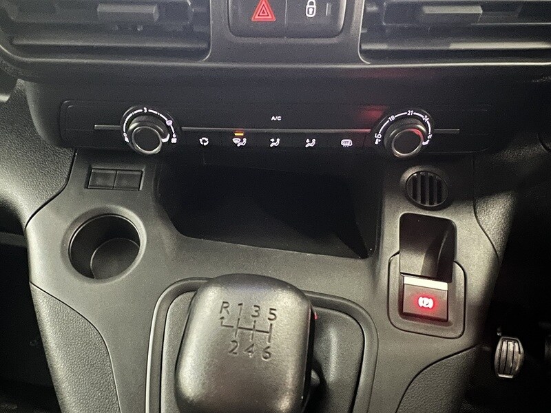 Used Vauxhall Combo 2023 for sale - 76940401: Photo 23