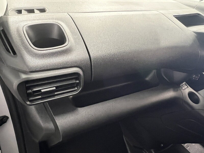 Used Vauxhall Combo 2023 for sale - 76940401: Photo 28