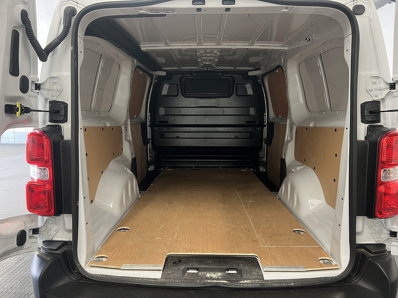 Used Vauxhall Vivaro 2024 for sale - 78031127: Photo 5