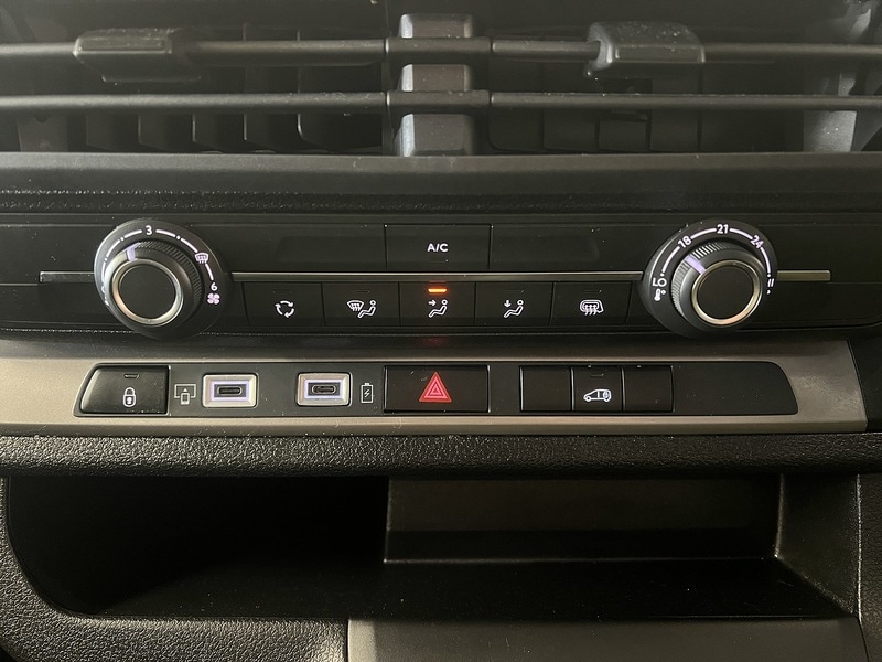 Used Vauxhall Vivaro 2024 for sale - 78031127: Photo 9