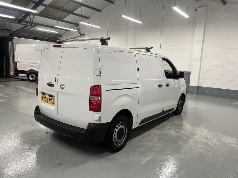 Used Vauxhall Vivaro for sale - 77180748: Photo 3