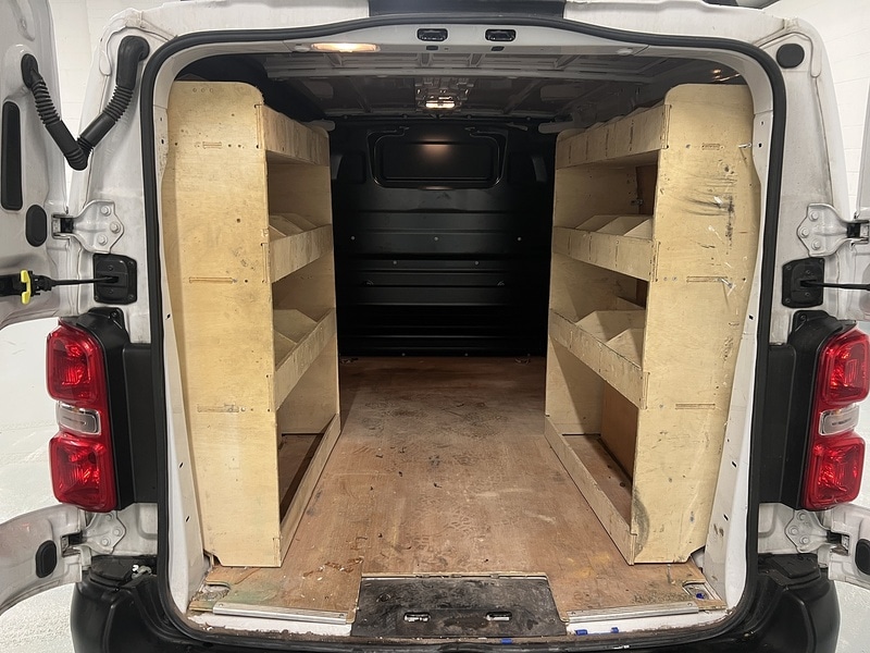 Used Vauxhall Vivaro for sale - 77180748: Photo 5