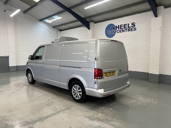 Used Volkswagen Transporter 2020 for sale - 77689239: Photo