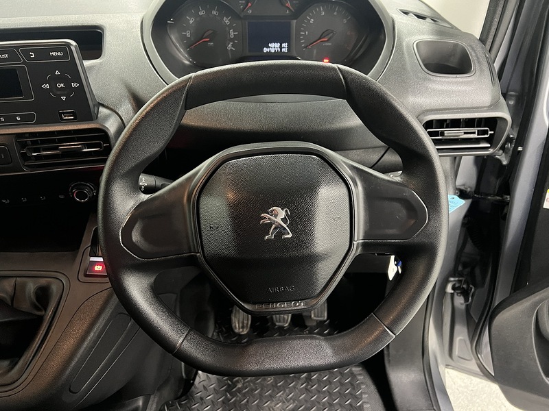 Used Peugeot Partner 2020 for sale - 77328736: Photo 16