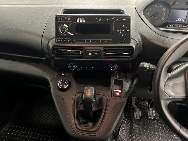 Used Peugeot Partner 2020 for sale - 77328736: Photo 17