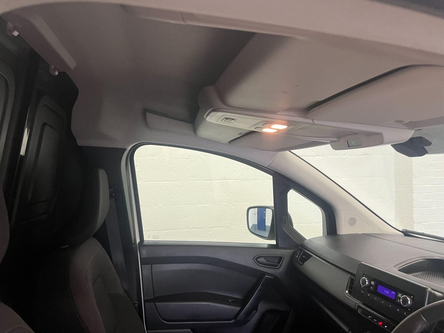 Used Renault Kangoo 2022 for sale - 75952368: Photo 11