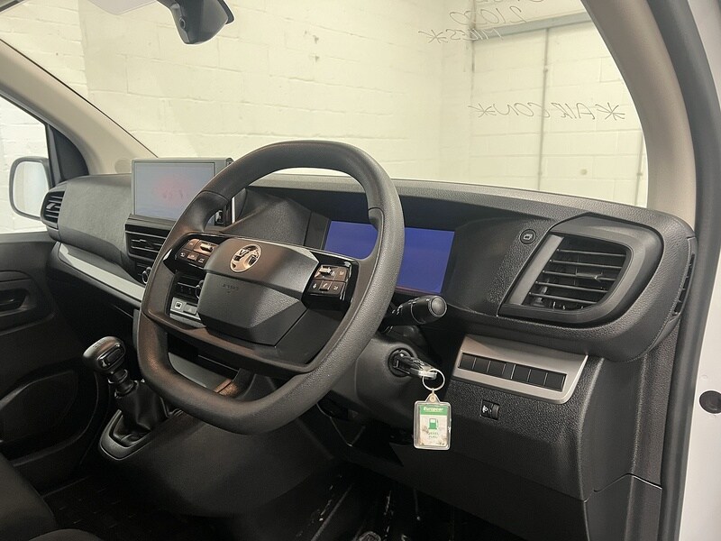 Used Vauxhall Vivaro 2024 for sale - 77351199: Photo 11