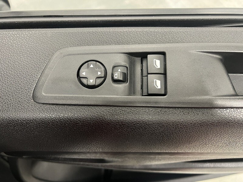 Used Vauxhall Vivaro 2024 for sale - 77351199: Photo 12