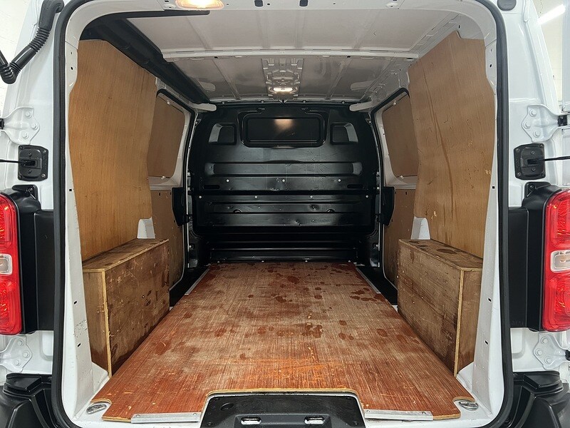 Used Vauxhall Vivaro 2024 for sale - 77351199: Photo 32