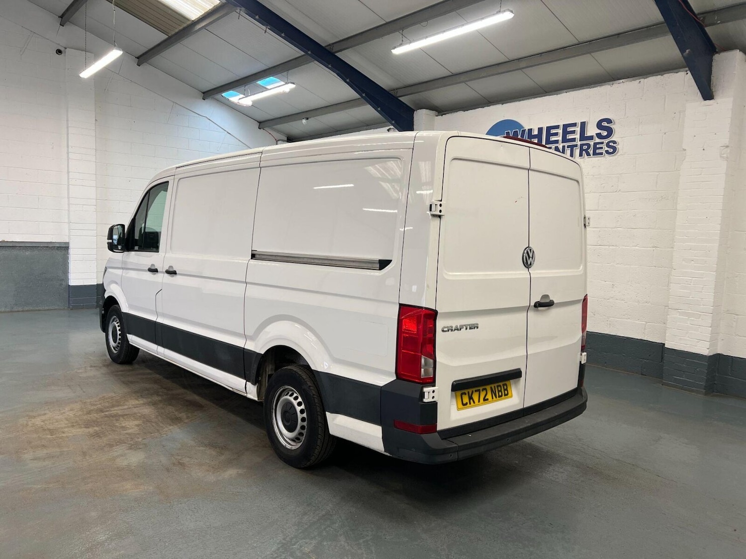 Used Volkswagen Crafter 2023 for sale - 76316883: Photo 2