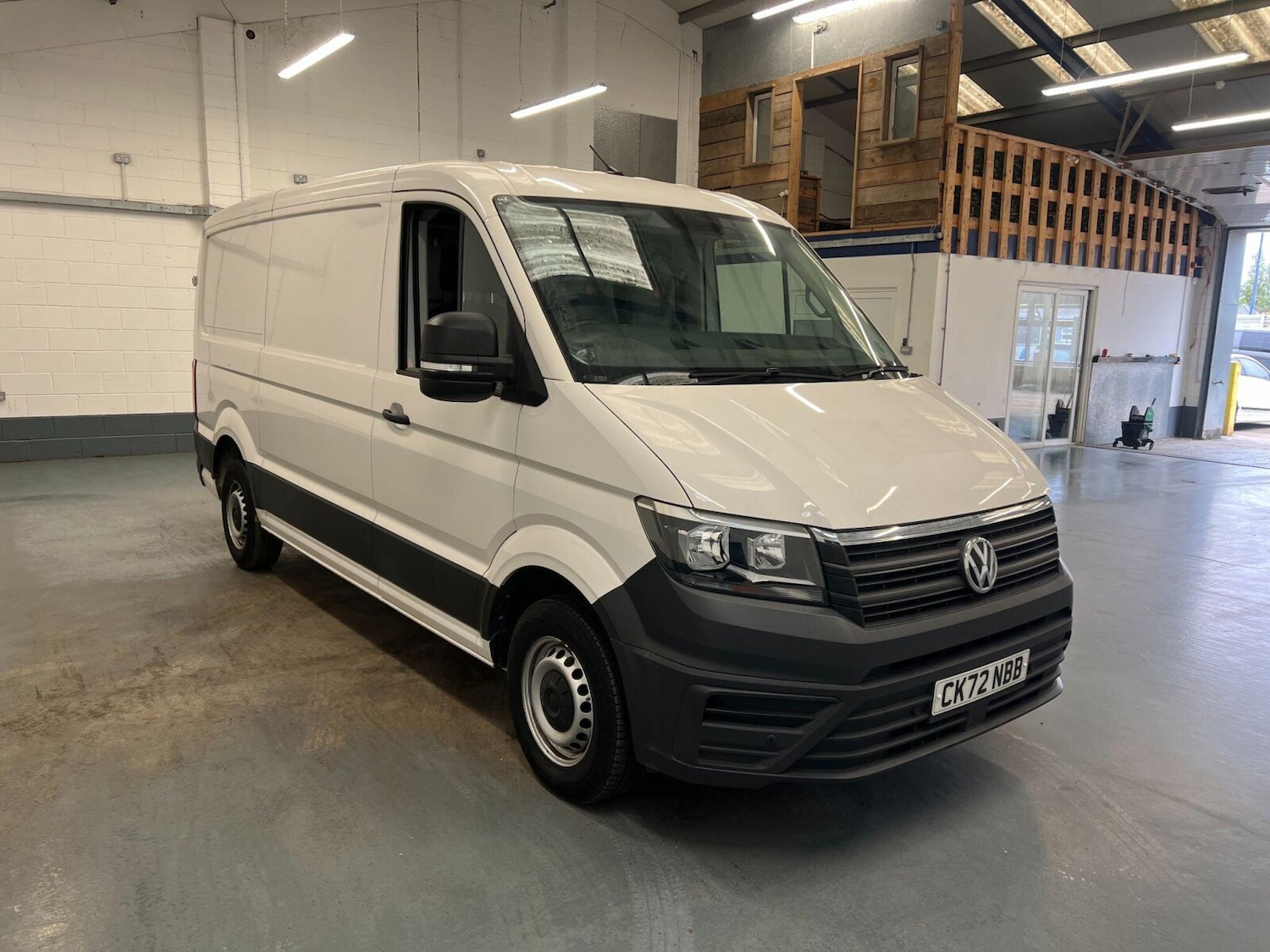 Used Volkswagen Crafter 2023 for sale - 76316883: Photo 4