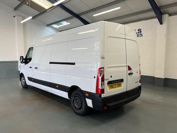 Used Renault Master 2023 for sale - 76154783: Photo 2
