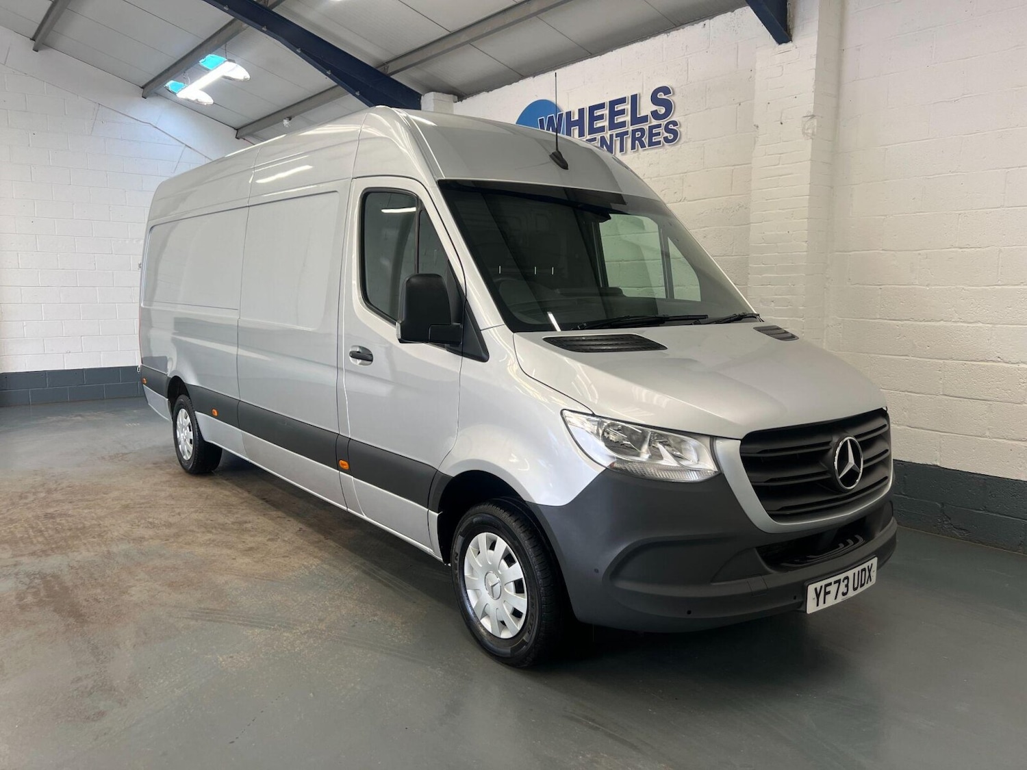 Used Mercedes-Benz Sprinter 2023 for sale - 76062110: Photo 3