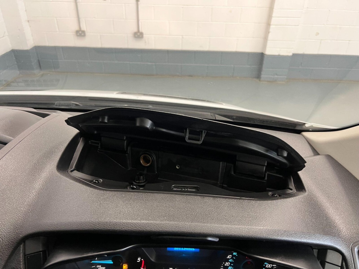 Used Ford Transit 2017 for sale - 76871195: Photo 35